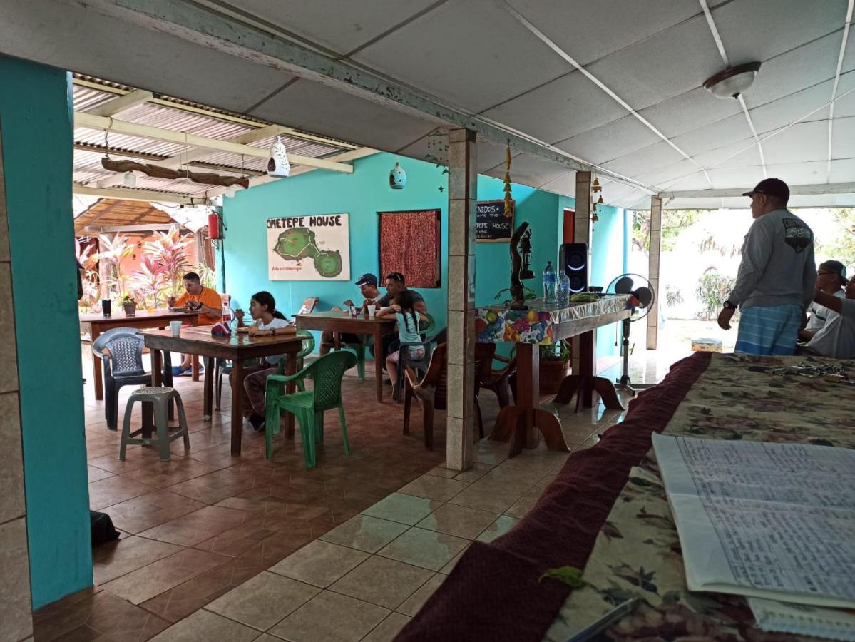 Ometepe House Panzió Moyogalpa Kültér fotó