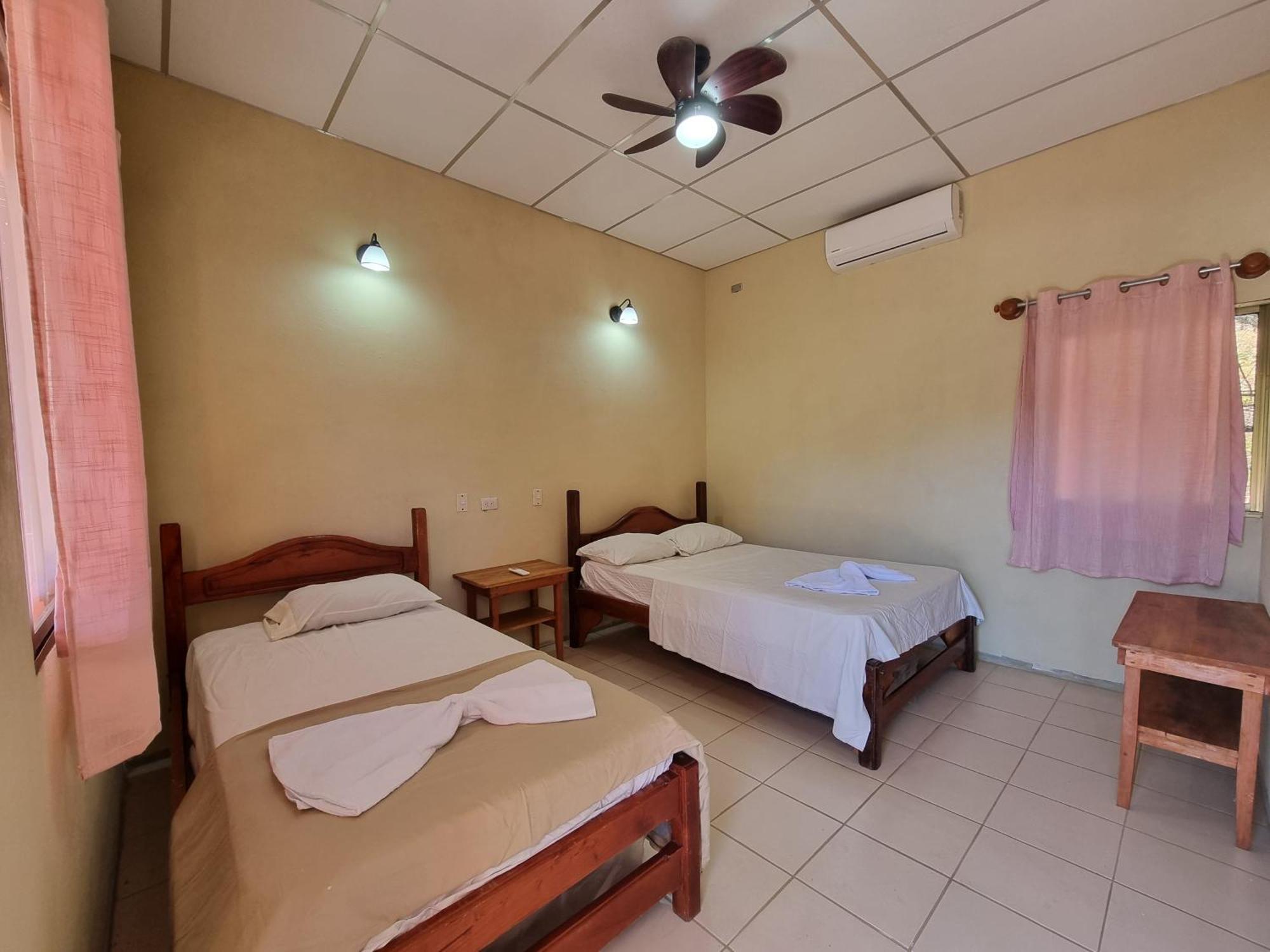 Ometepe House Panzió Moyogalpa Kültér fotó