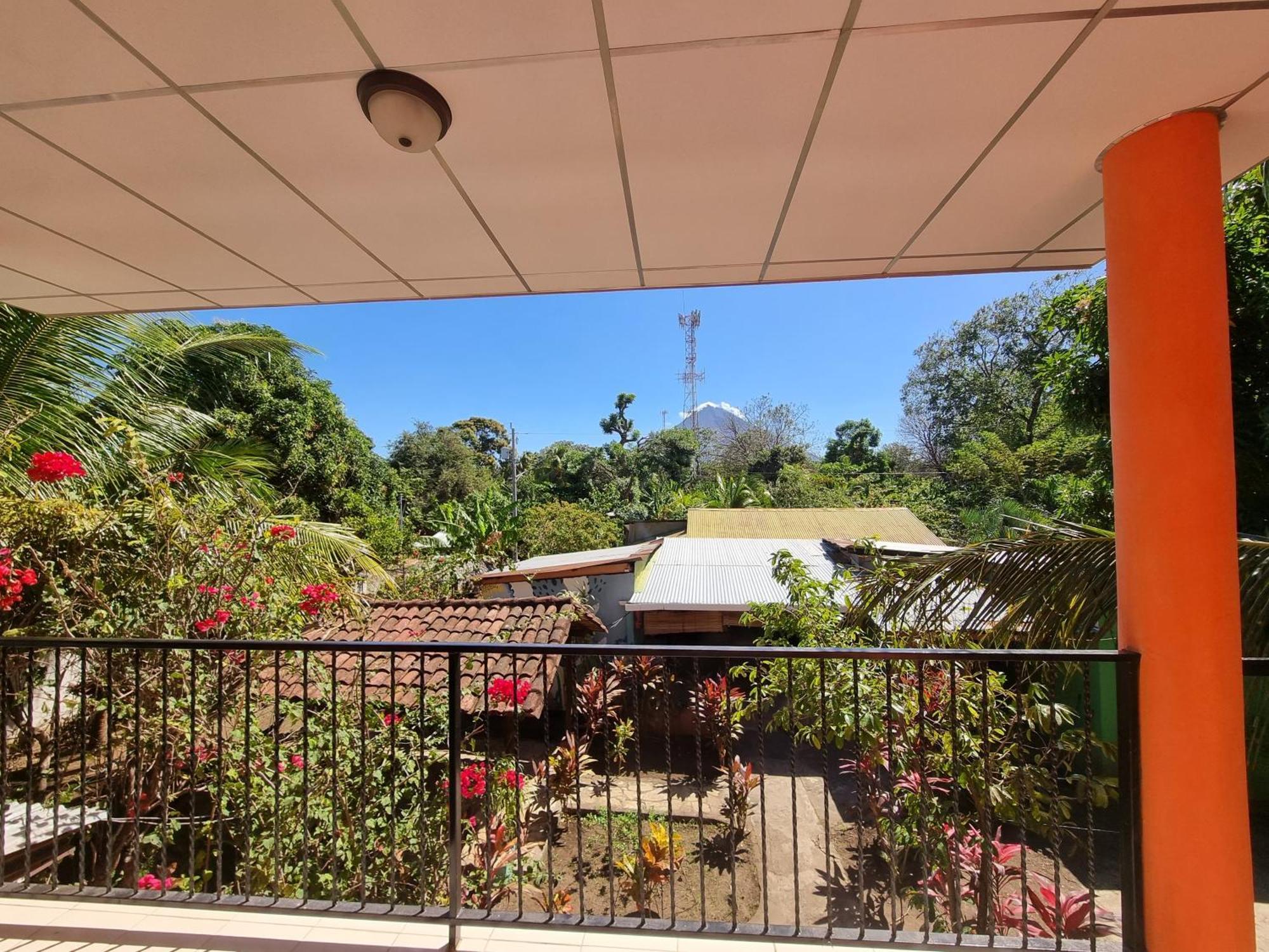 Ometepe House Panzió Moyogalpa Kültér fotó