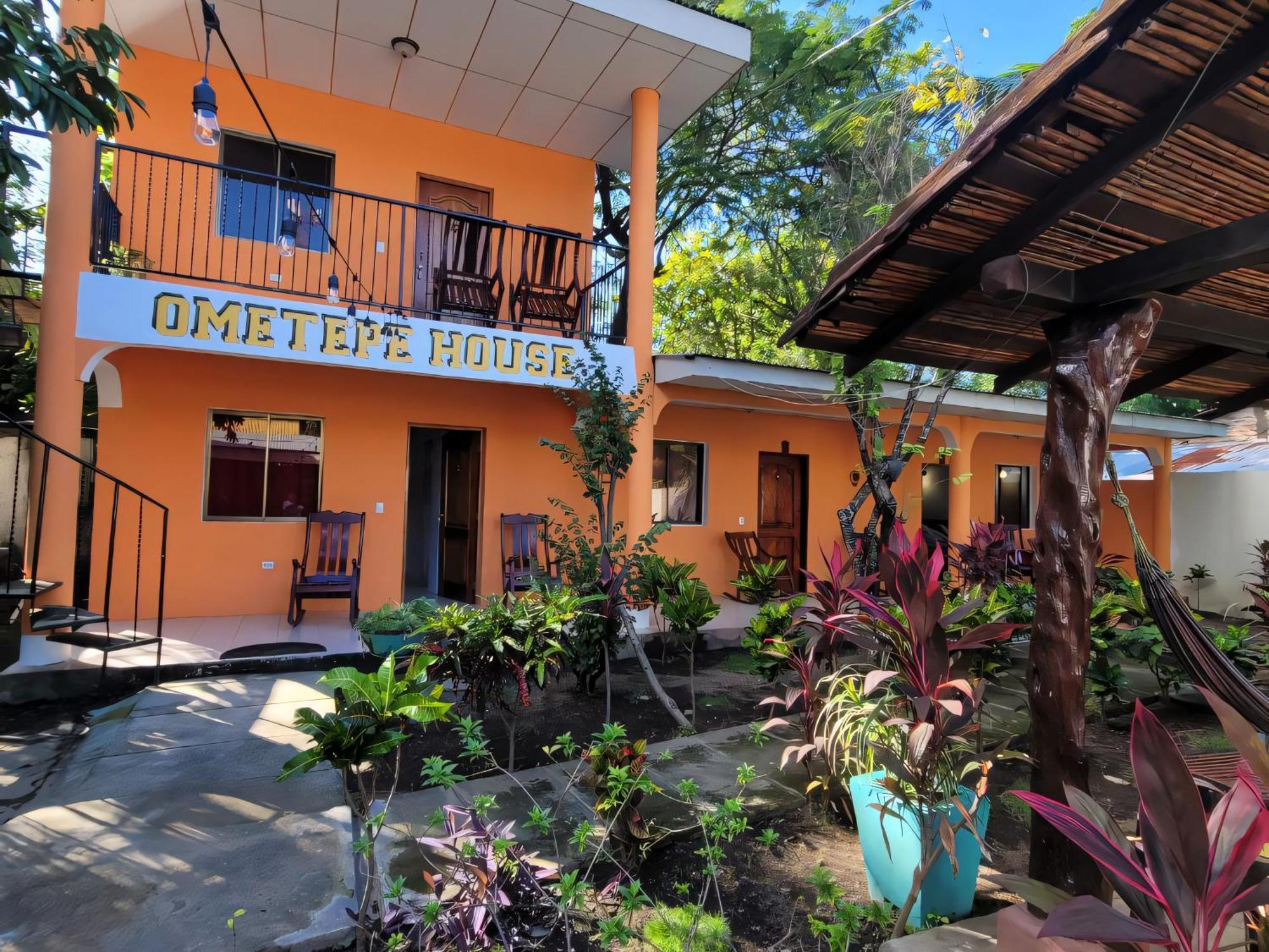 Ometepe House Panzió Moyogalpa Kültér fotó